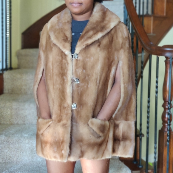 Vintage Mink Fur Poncho Coat - Picture 9 of 16
